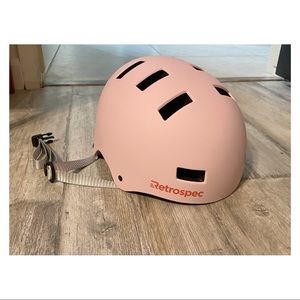 NWOT Tags skate helmet ⛑